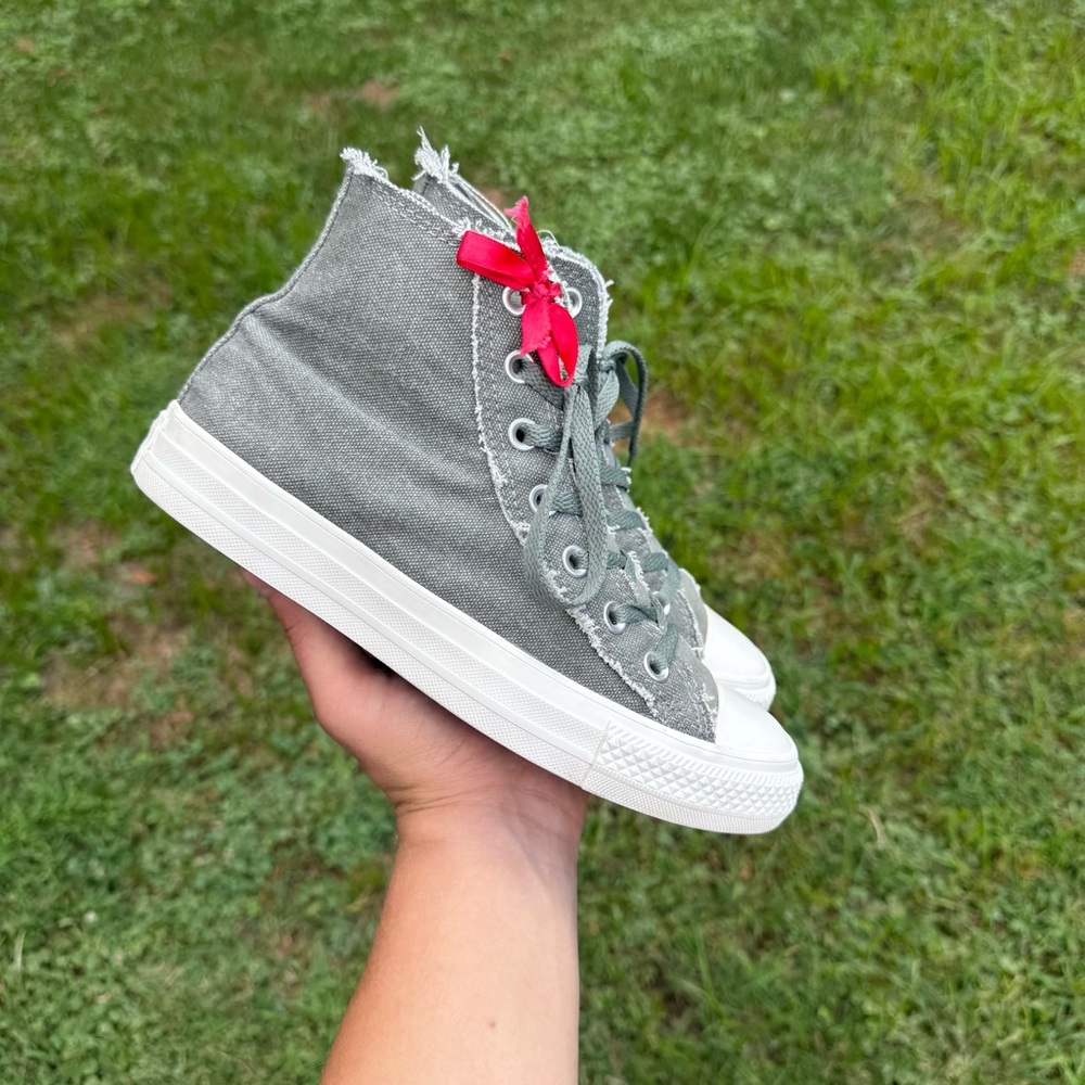 Women’s Converse Chuck Taylor All Star Lichen Green Red Sneakers 164096F Size 7